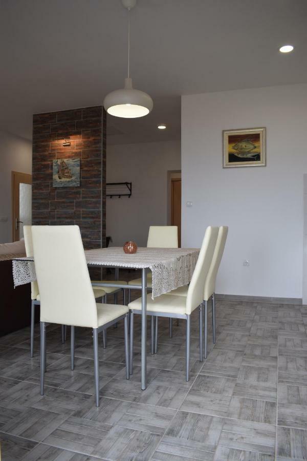 Apartman Dani-Podstrana Apartman Kültér fotó