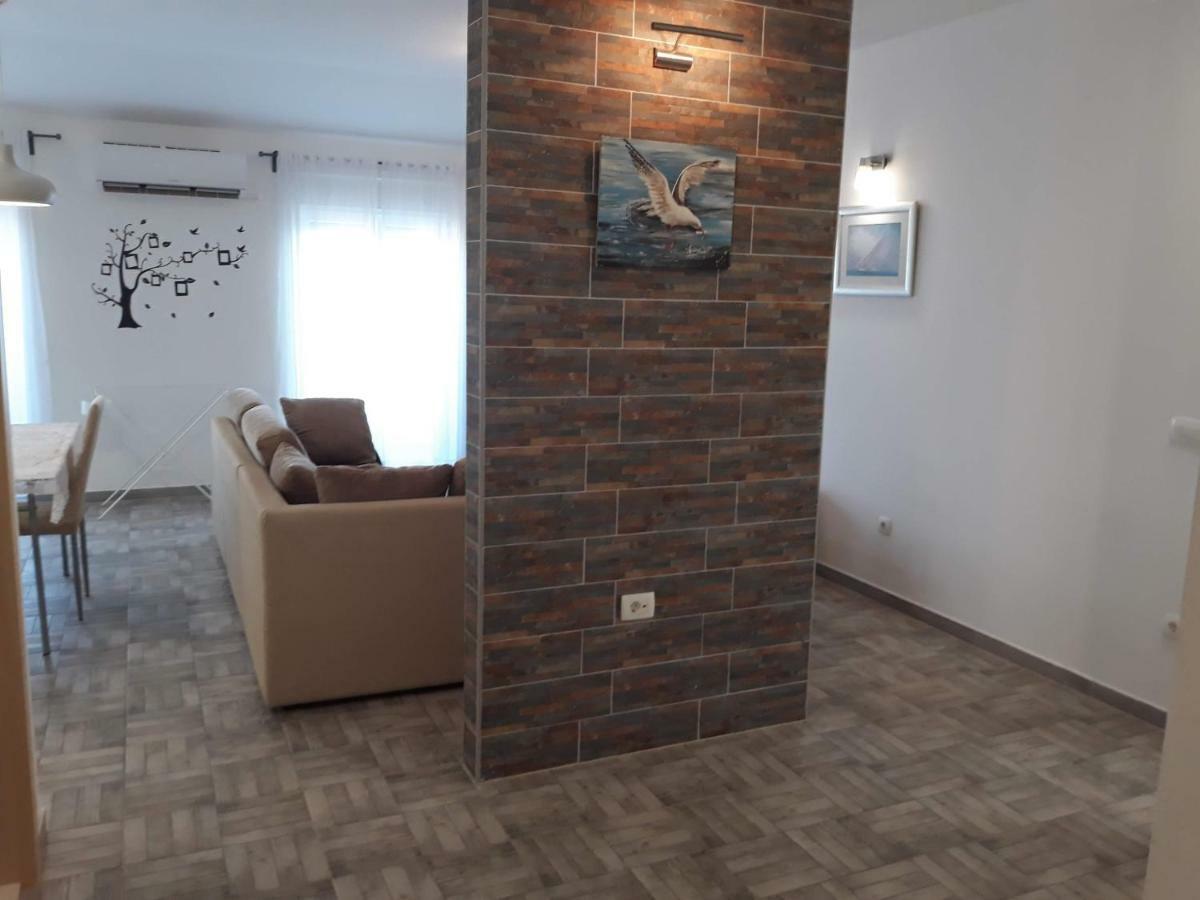 Apartman Dani-Podstrana Apartman Kültér fotó